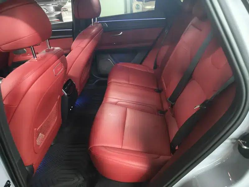 Wenjie M5 2024 Range Extended Max RS 4WD High-End Intelligent Driving Edition — миниатюра 10