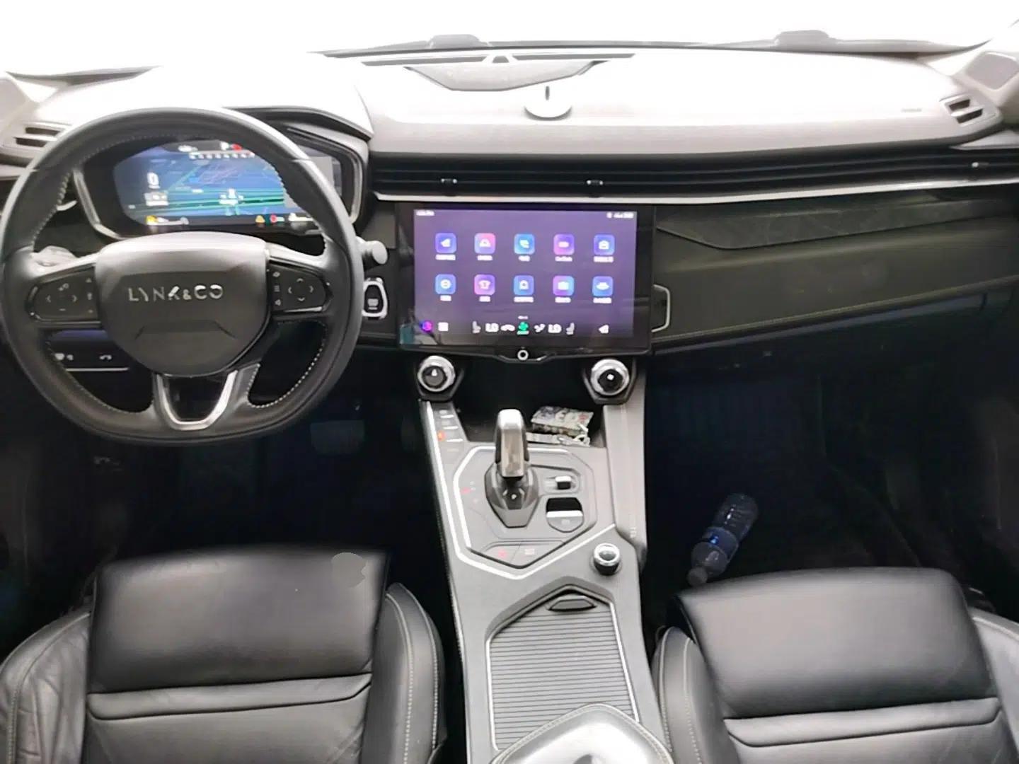 Lynk & Co 05 2020 2.0TD Two-Wheel Drive Zhaoyang Plus — миниатюра 12