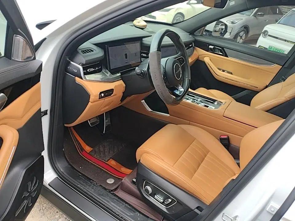 Lynk & Co 09 EM-P 2023 2.0TD EM-P Long-Range Version AM Six-Seater — миниатюра 23