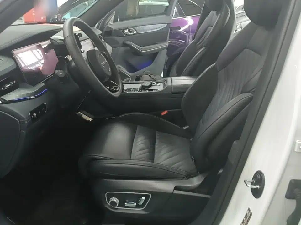 Lynk & Co 09 EM-P 2021 2.0T PHEV Halo Six-Seater — миниатюра 17