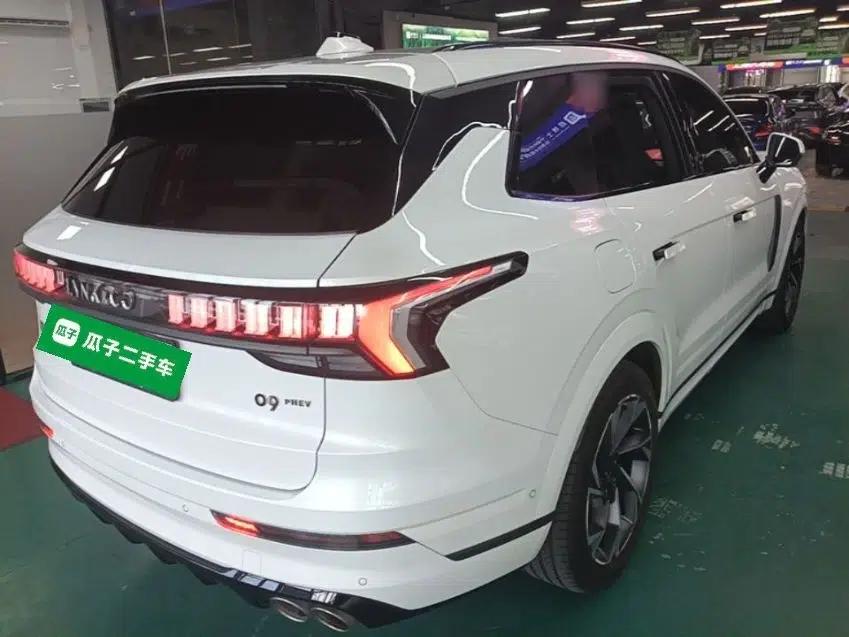 Lynk & Co 09 EM-P 2021 2.0T PHEV Halo Six-Seater — миниатюра 6