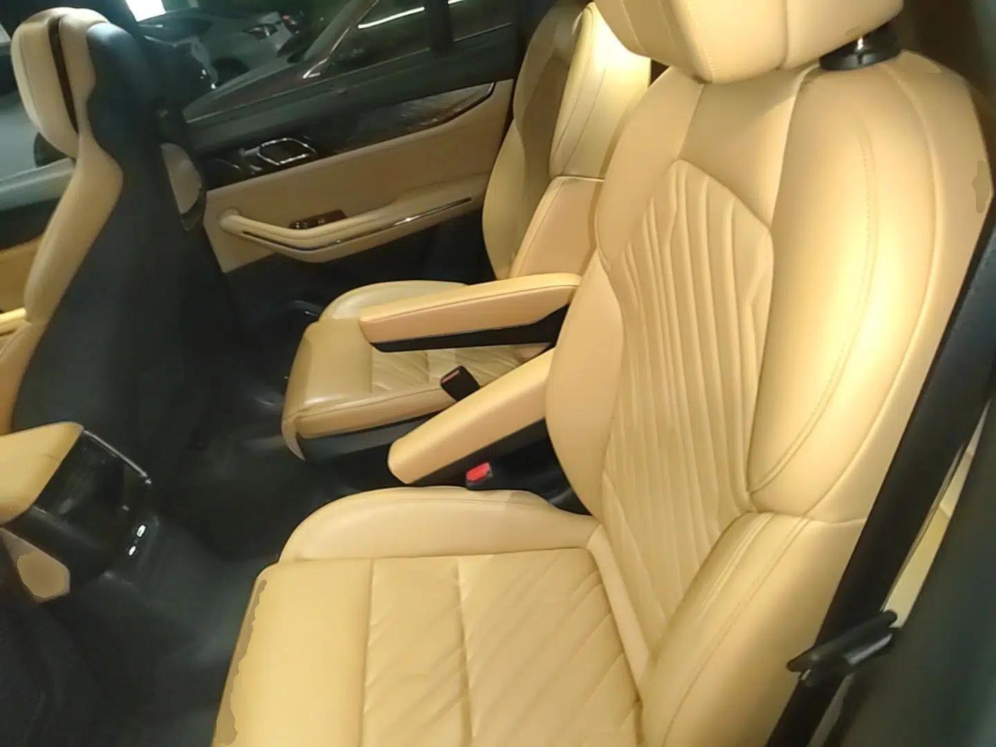 Lynk & Co 09 EM-P 2021 2.0T PHEV Halo Six-Seater — миниатюра 20