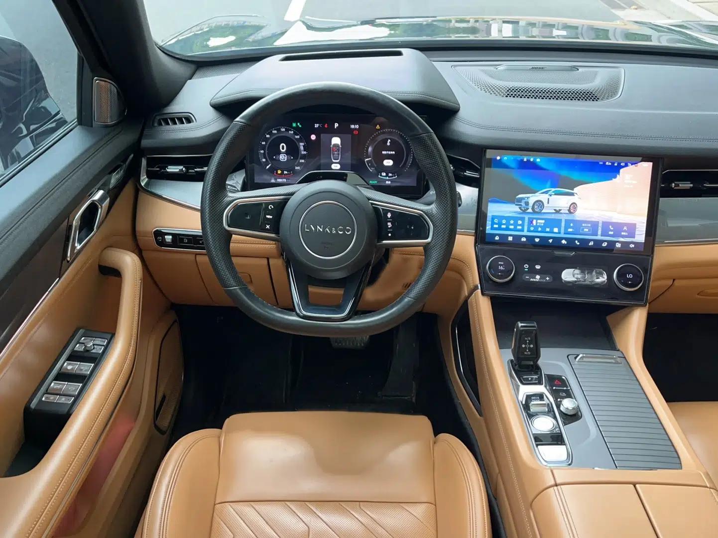 Lynk & Co 09 EM-P 2023 2.0TD EM-P Four-Wheel Drive Asian Games Executive Edition Five Seats — миниатюра 18