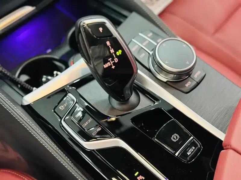 BMW 5 Series 2022 Facelift 530Li Leading Model M Sport Package — миниатюра 13
