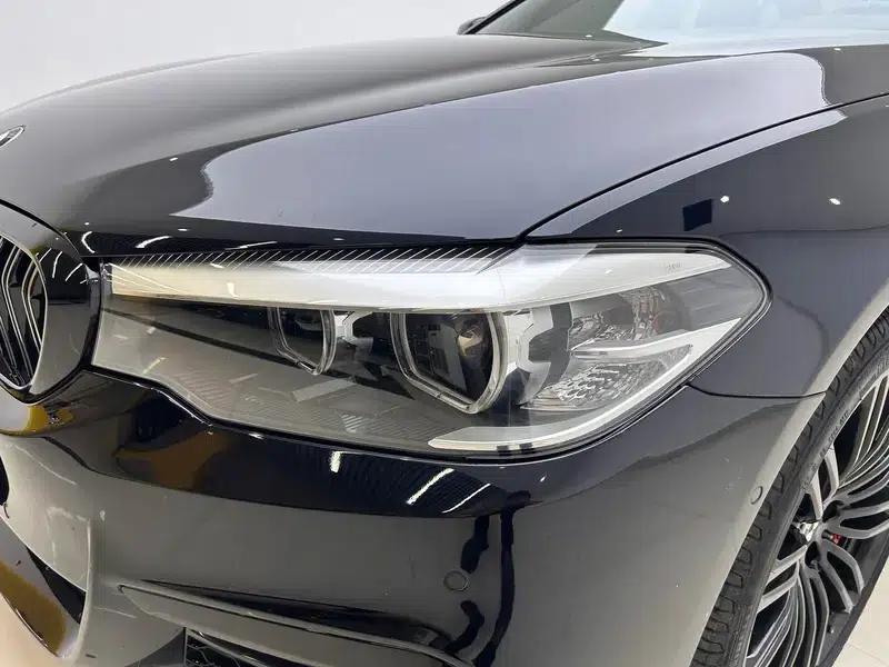 2019 BMW 5 Series 530Li Leading Edition M Sport Package — миниатюра 12