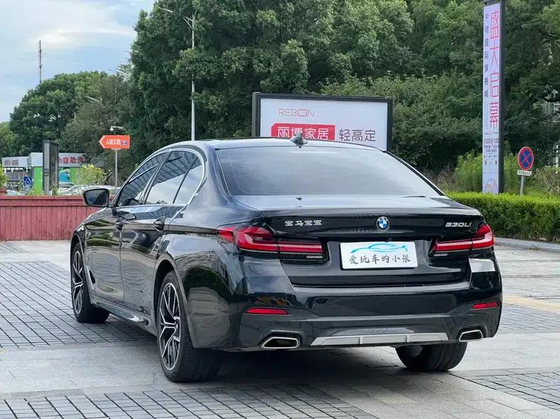 2023 BMW 5 Series 530Li Luxury M Sport Package — миниатюра 4