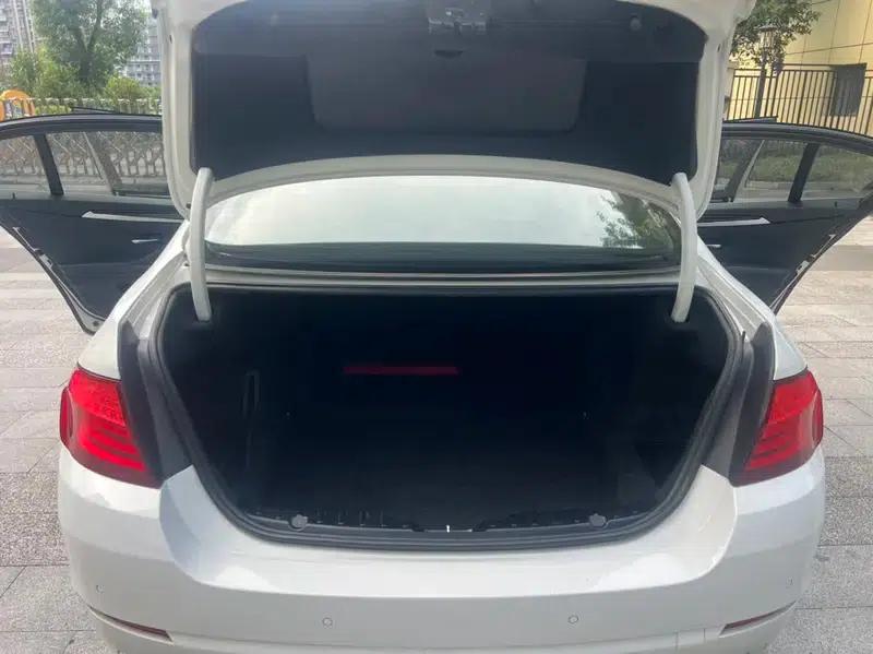 BMW 5 Series 2013 525Li Luxury — миниатюра 15