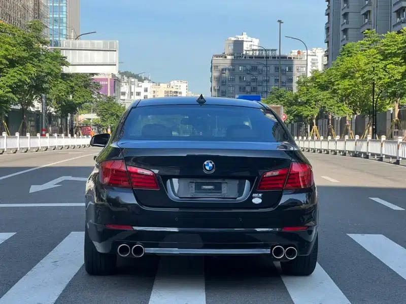 BMW 5 Series 2011 523Li Leading Edition — миниатюра 6