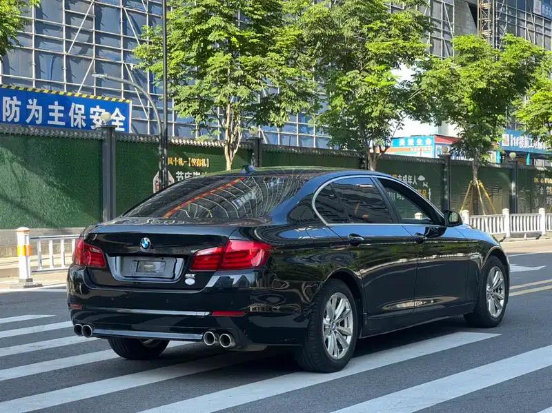 BMW 5 Series 2011 523Li Leading Edition — миниатюра 7