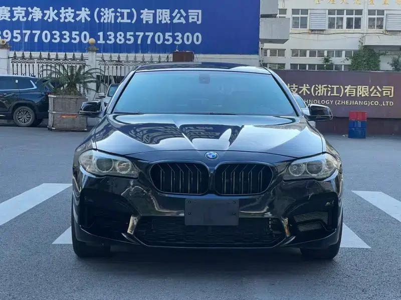 BMW 5 Series 2011 523Li Leading Edition — миниатюра 10