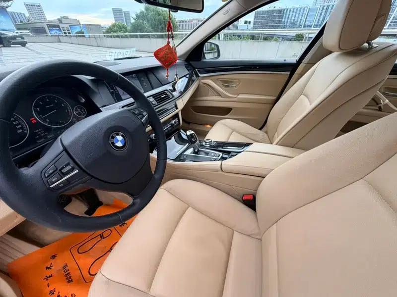 BMW 5 Series 2012 523Li Leading Edition — миниатюра 9