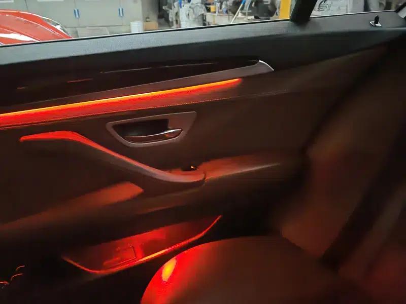 2014 BMW 5 Series 520Li Elegant Edition — миниатюра 15