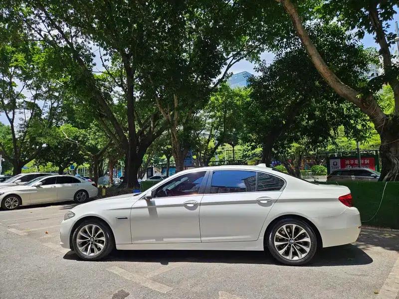 BMW 5 Series 2017 525Li Leading Edition — миниатюра 3