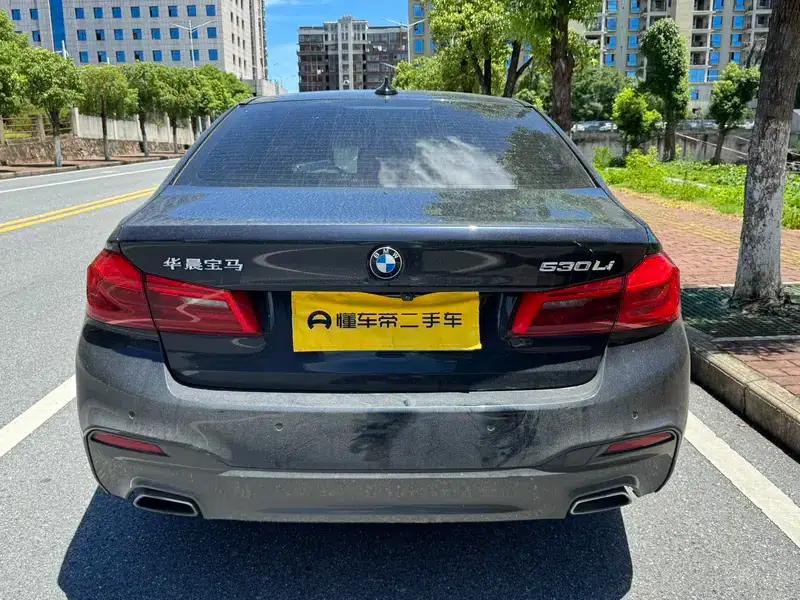 2018 BMW 5 Series Facelift 530Li Leading Edition M Sport Package — миниатюра 5