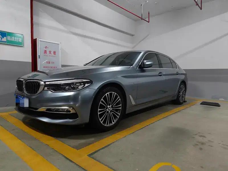 2018 BMW 5 Series Facelift 530Li Luxury Package — миниатюра 1