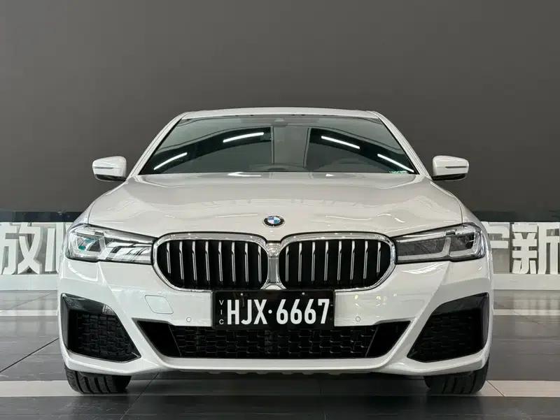 2021 BMW 5 Series 530Li Leading Edition M Sport Package — миниатюра 2