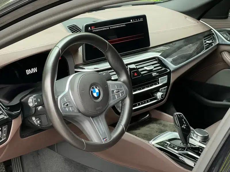 BMW 5 Series 2022 Facelift 525Li M Sport Package — миниатюра 20