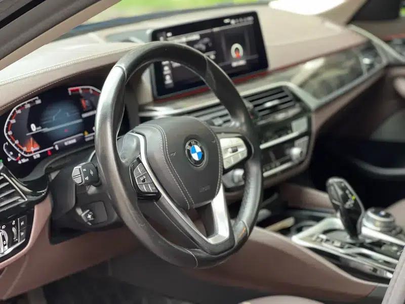 2021 BMW 5 Series 525Li Luxury Package — миниатюра 14