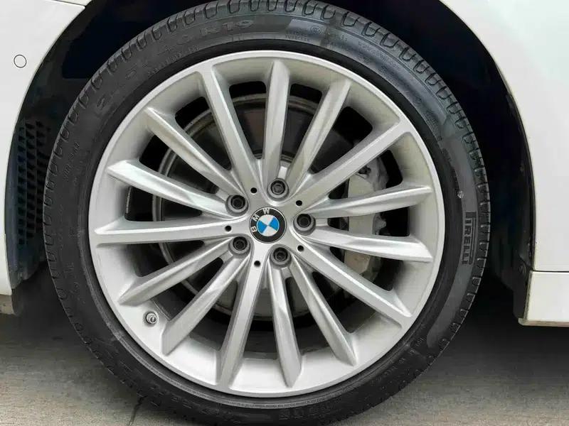 BMW 5 Series 2021 530Li Luxury Package — миниатюра 10
