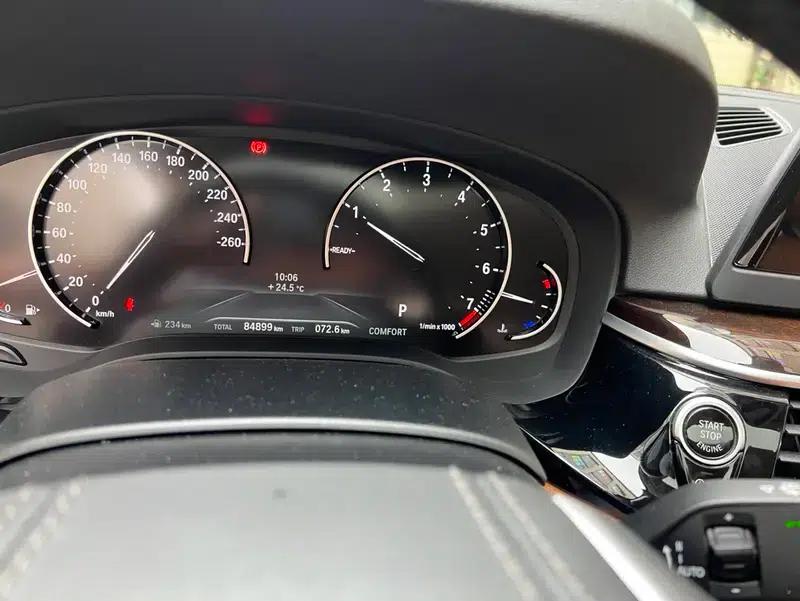 BMW 5 Series 2018 528Li Launch Special Edition — миниатюра 15