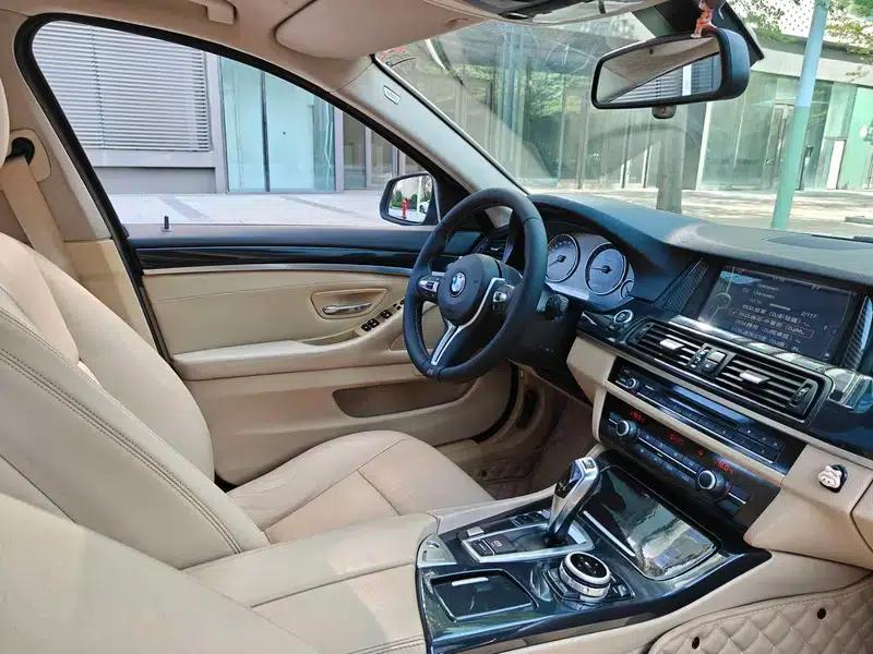 2014 BMW 5 Series 520Li Elegant Edition — миниатюра 11