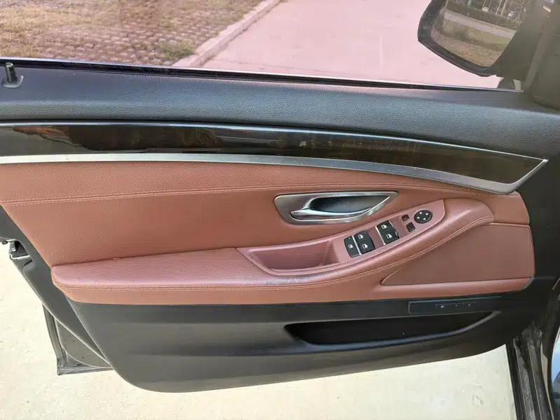2014 BMW 5 Series 525Li Leading Edition — миниатюра 14