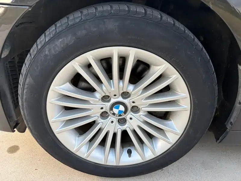 2014 BMW 5 Series 525Li Leading Edition — миниатюра 7