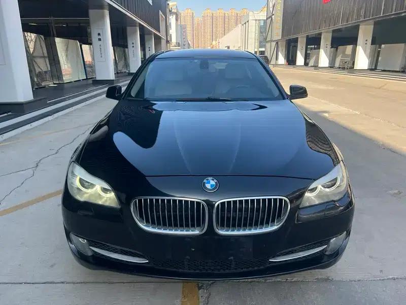 BMW 5 Series 2012 523Li Leading Edition — миниатюра 2