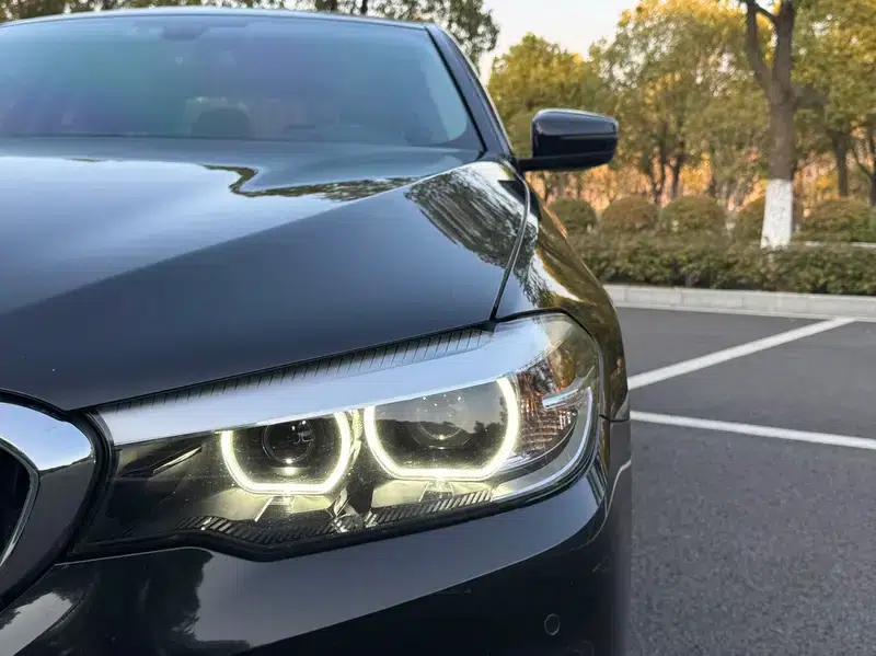 BMW 5 Series 2018 528Li Launch Special Edition — миниатюра 6