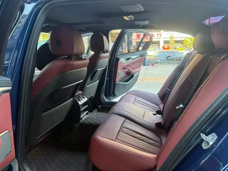 2021 BMW 5 Series 525Li M Sport Package — миниатюра 17