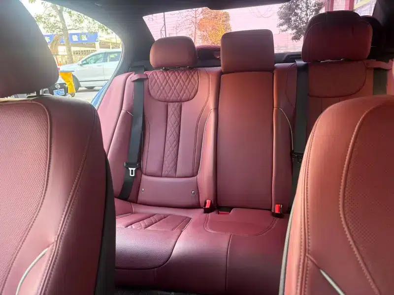 2021 BMW 5 Series 525Li M Sport Package — миниатюра 18