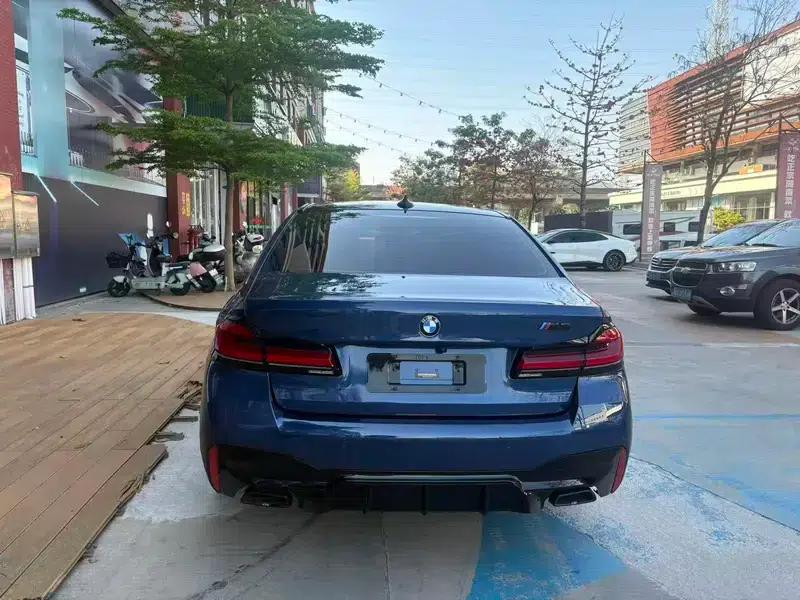 2021 BMW 5 Series 525Li M Sport Package — миниатюра 5