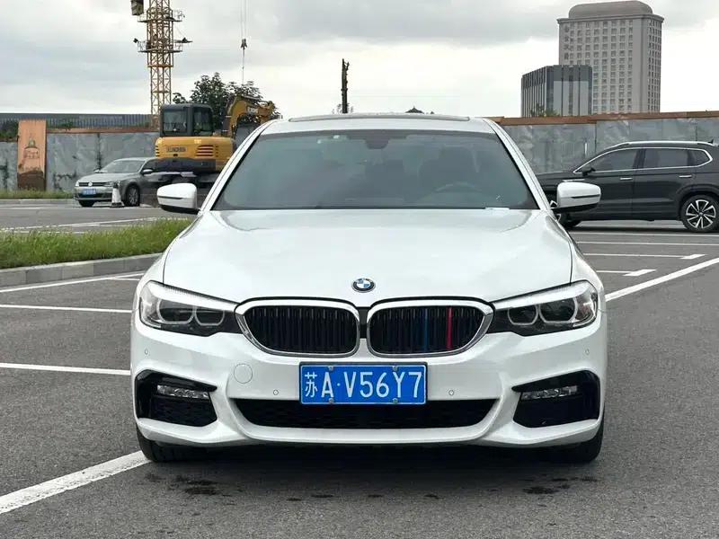 2018 BMW 5 Series Facelift 530Li Leading Edition M Sport Package — миниатюра 2