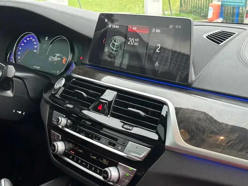 2018 BMW 5 Series Facelift 530Li Leading Edition M Sport Package — миниатюра 11