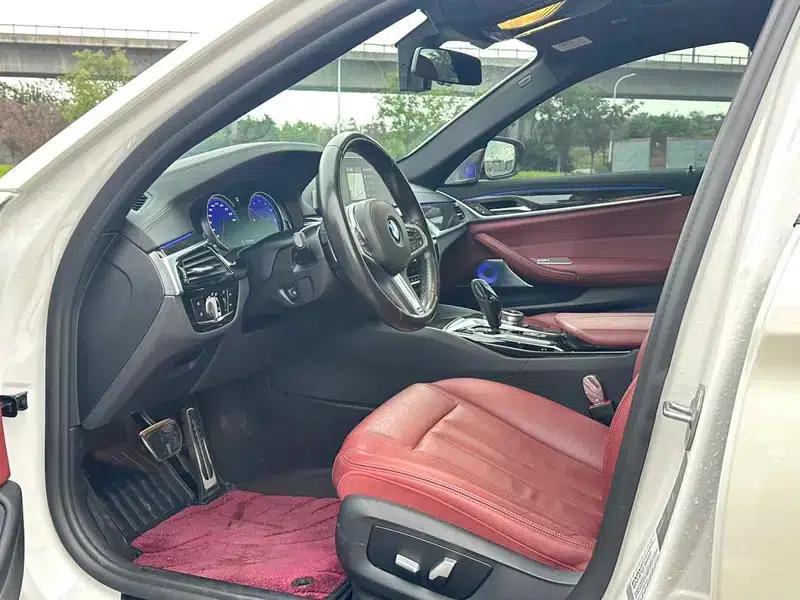 2018 BMW 5 Series Facelift 530Li Leading Edition M Sport Package — миниатюра 15