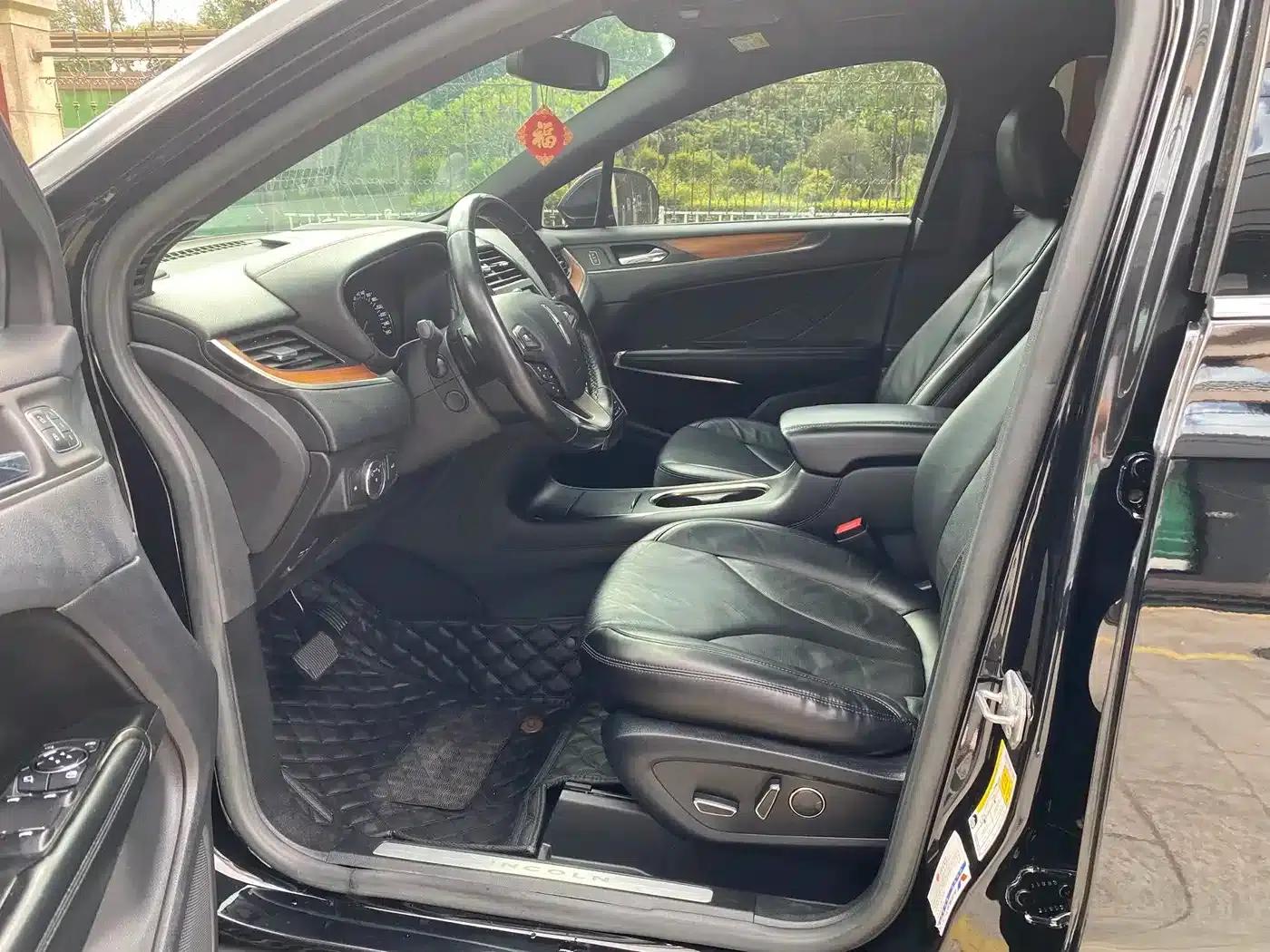 Lincoln MKC 2014 2.0T 2WD Premium Edition — миниатюра 9