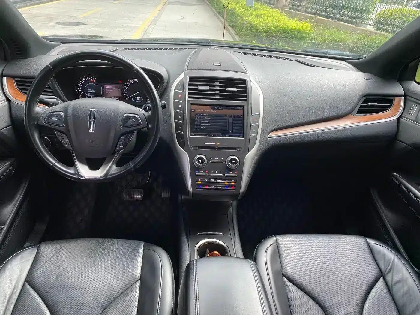 Lincoln MKC 2014 2.0T 2WD Premium Edition — миниатюра 10