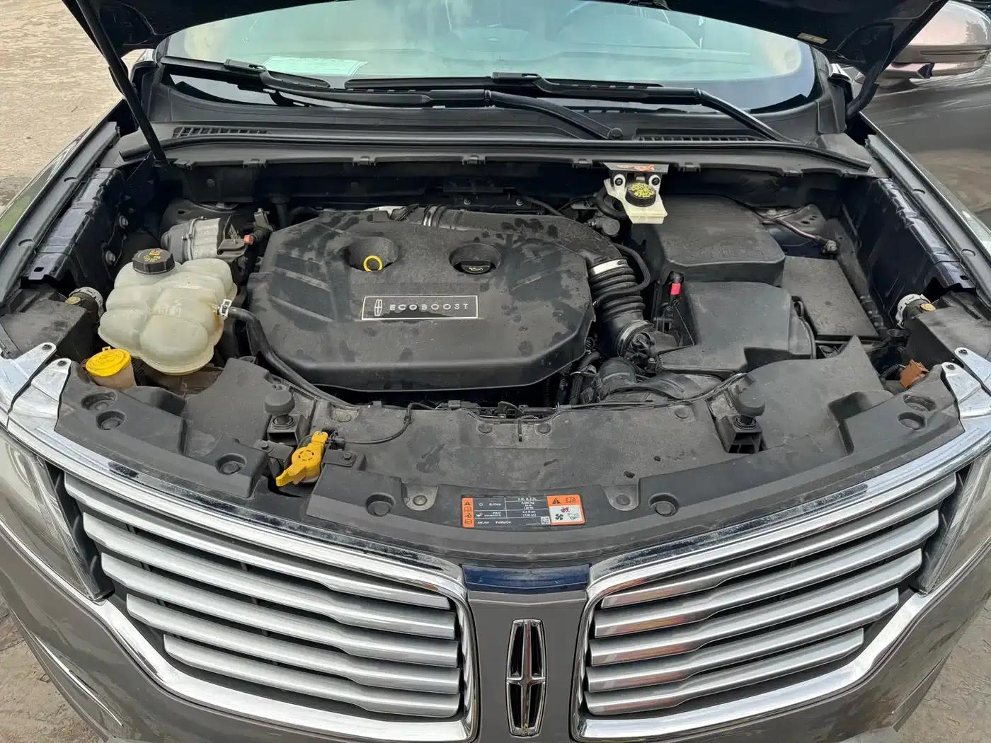 Lincoln MKC 2014 2.0T Two-Wheel Drive Premium Edition — миниатюра 16