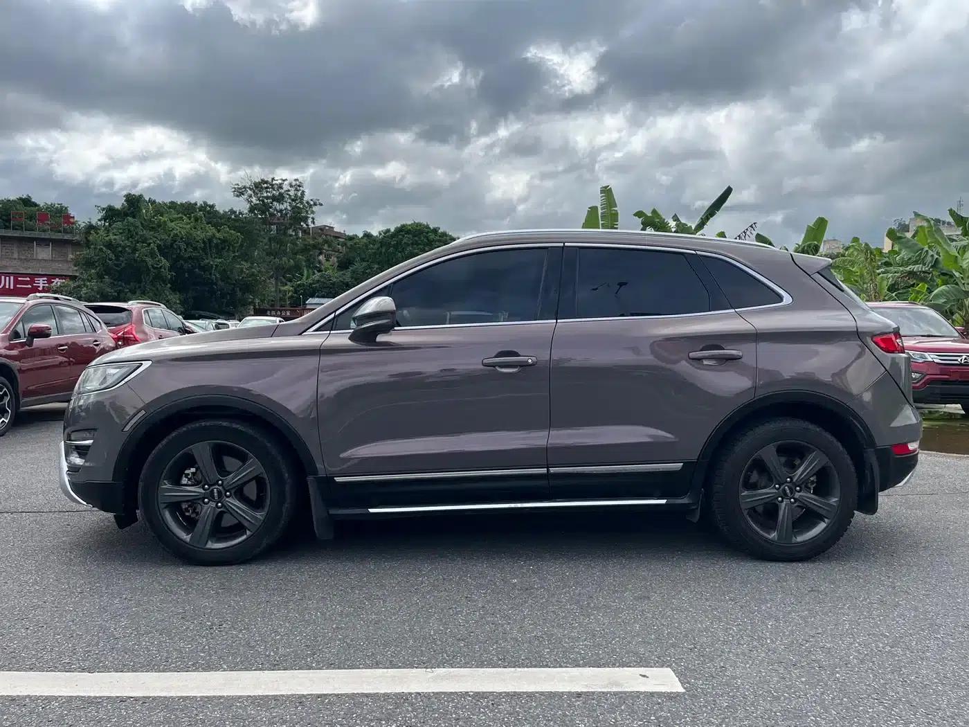 Lincoln MKC 2014 2.0T Two-Wheel Drive Premium Edition — миниатюра 7