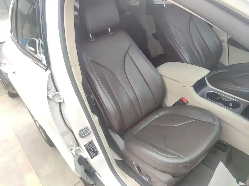 Lincoln MKC 2018 2.0T 2WD Premium Edition — миниатюра 25