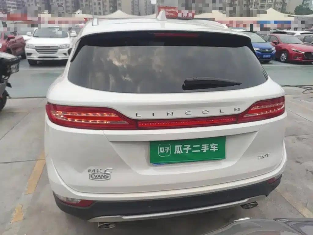 Lincoln MKC 2018 2.0T 2WD Premium Edition — миниатюра 6