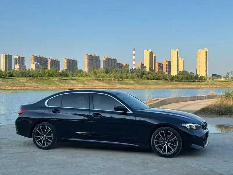 2023 BMW 3 Series 325i M Sport Package — миниатюра 5