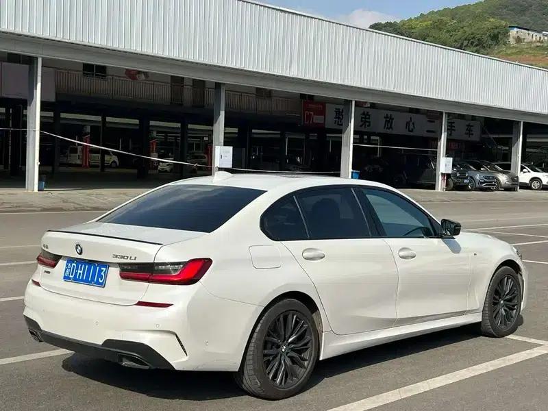 2020 BMW 3 Series 330Li xDrive M Sport Shadow Edition — миниатюра 6