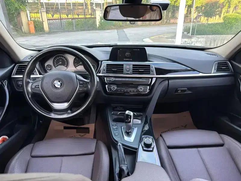 BMW 3 Series 2018 320Li Fashion Edition — миниатюра 8