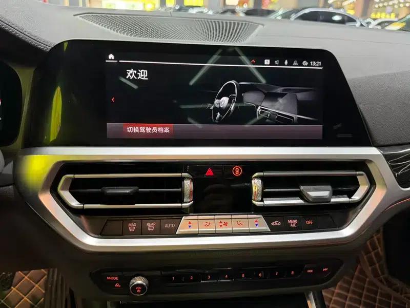 2022 BMW 3 Series 325Li M Sport Package — миниатюра 21