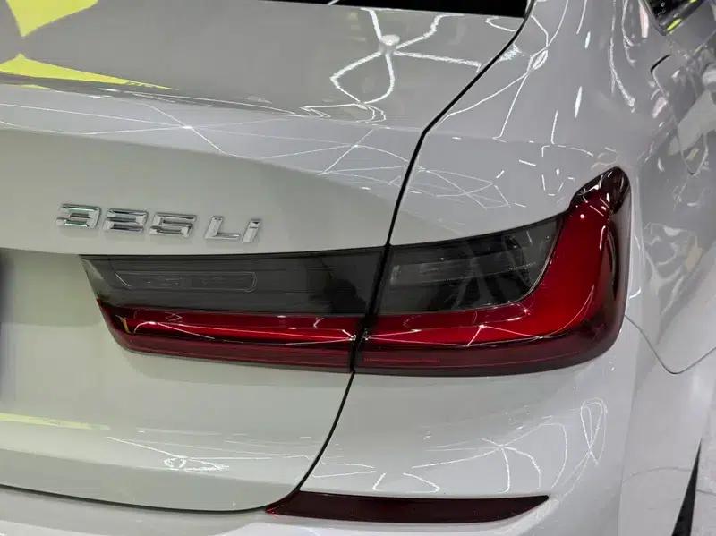2022 BMW 3 Series 325Li M Sport Package — миниатюра 9