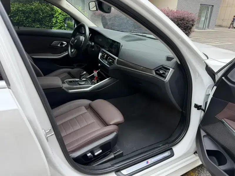 2020 BMW 3 Series Facelift 325Li M Sport Package — миниатюра 11