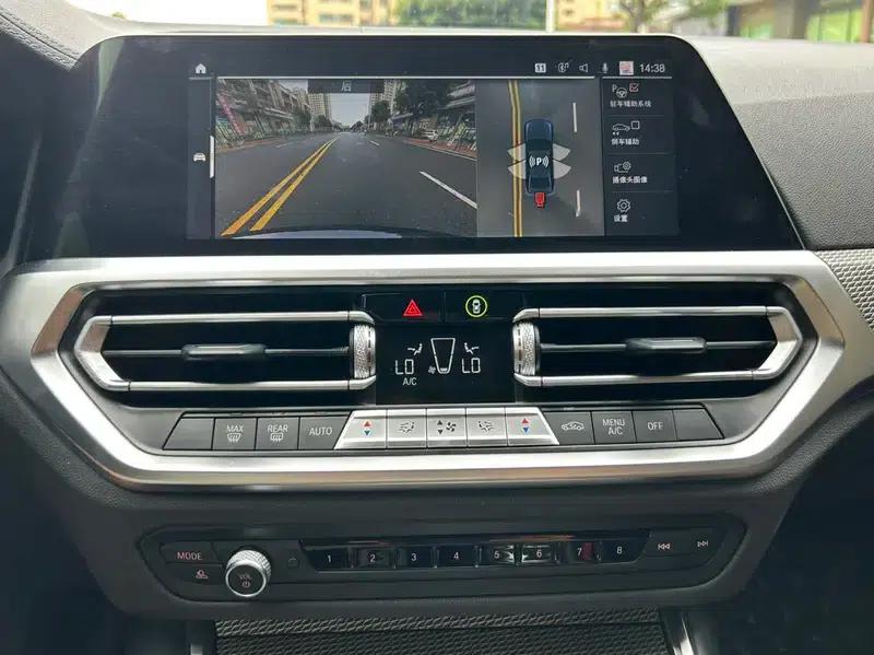 2021 BMW 3 Series 325Li M Sport Shadow Edition — миниатюра 15