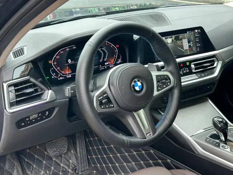 2021 BMW 3 Series 325Li M Sport Shadow Edition — миниатюра 18