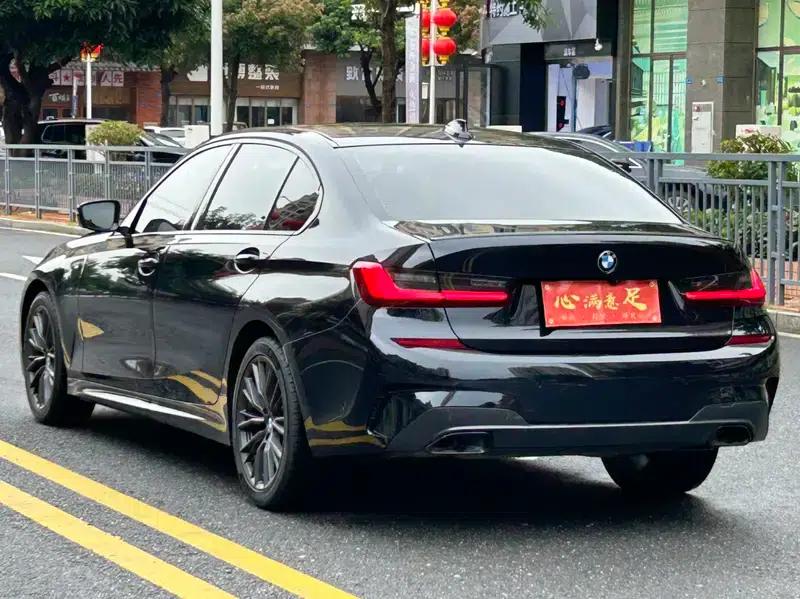 2021 BMW 3 Series 325Li M Sport Shadow Edition — миниатюра 5